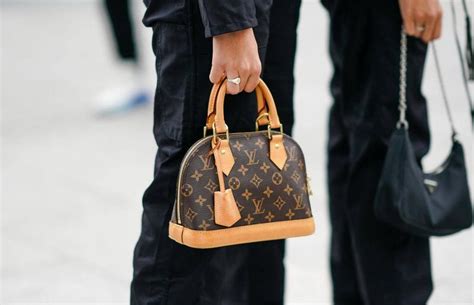 louis vuitton purse price in pakistan|louis vuitton bags cost in india.